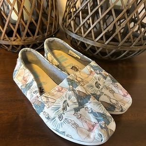 Disney Princess Tom’s- sz8 EUC